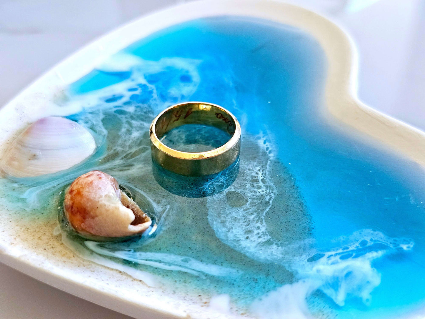 Plateau/petite assiette à bijoux personnalisée faite à la main sur le thème de l'océan