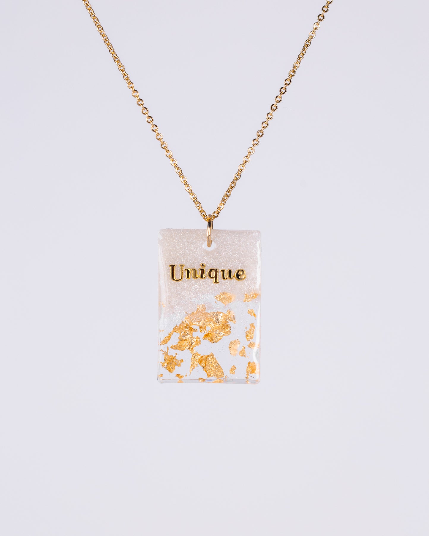 Collier personnalisé fait main en plaqué or (bleu bébé)