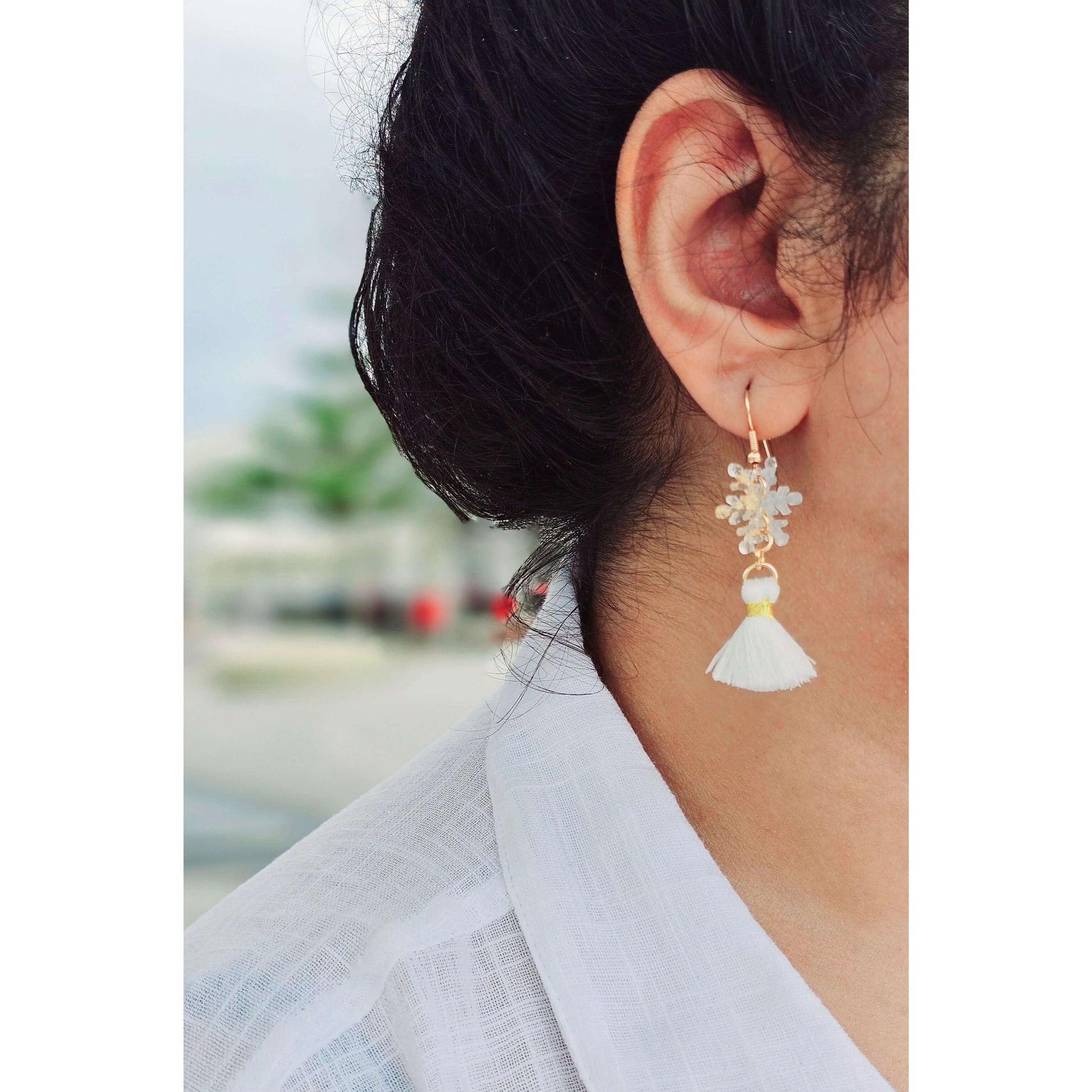 Handmade gold-plated snowflakes earringsThese one-of-a-kind hand-crafted snowflake earrings are our exclusive design. Add a touch of individuality and sophistication to your collection with these stunning white earrings.All our designs are made with a hig