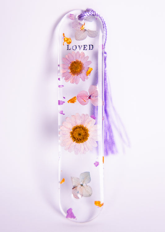 Personalised bookmark with genuine Purple Daisies