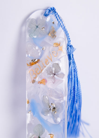 Personalised baby blue bookmarks with genuine dried flowers