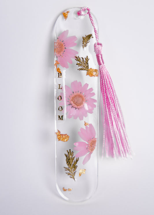 Personalised bookmark with genuine pink Daisy flowers