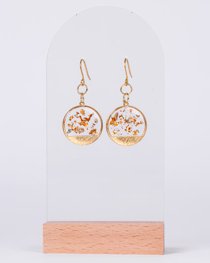 Boucles d'oreilles bébé rose plaquées or faites à la main 